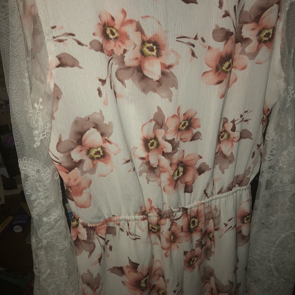 Romper - Picture 2 of 2